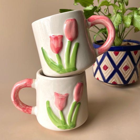 Pink tulip mug