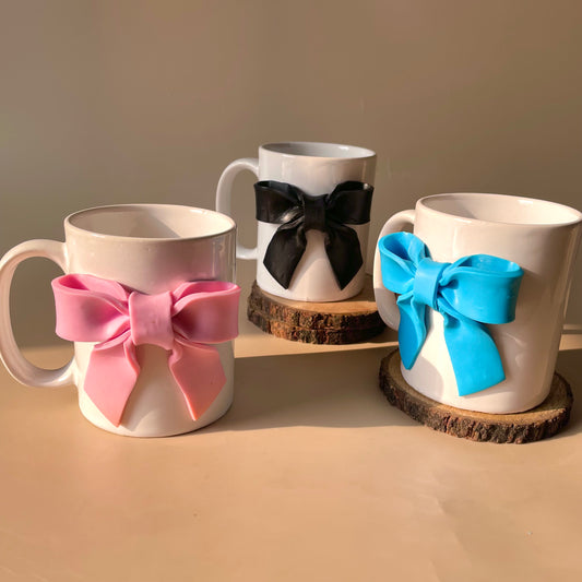 Set of 3 Pretty bow mugs -