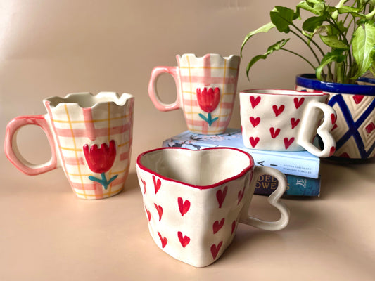 Peppy tulip mug & Shape of Heart mug combo