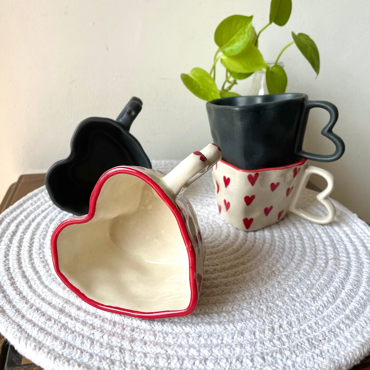 Shape of heart mug combo (red hearts & black) Set of 2