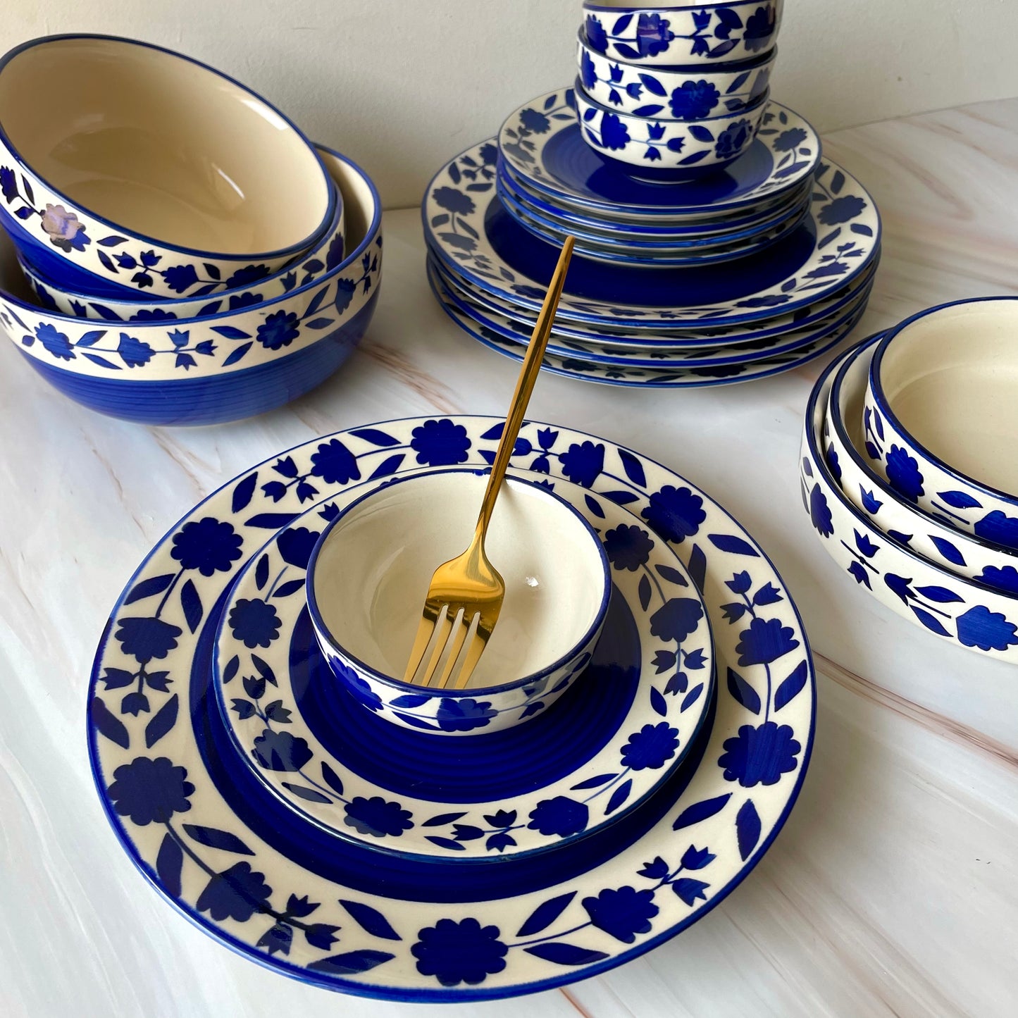 Buy Blue floral dinner set