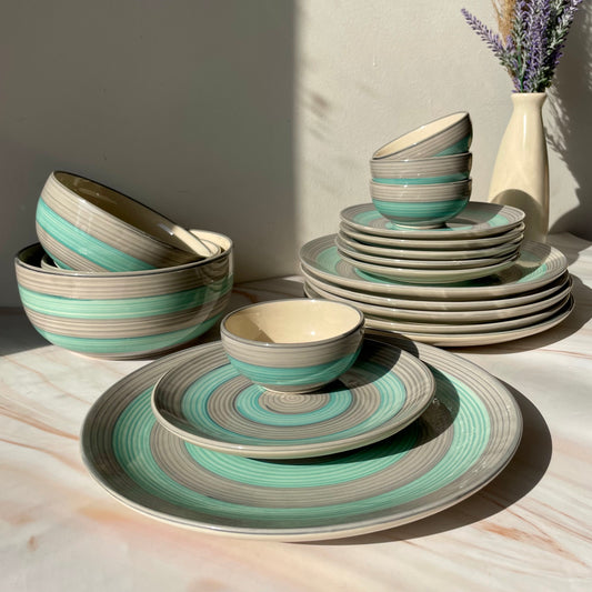 Green grey spiral dinner set