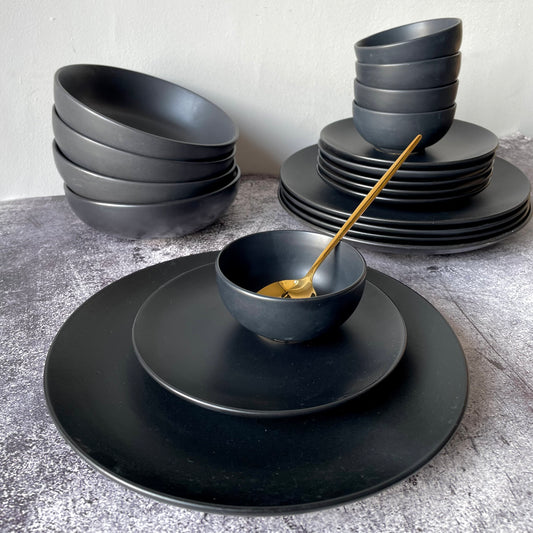 Classic Black Matt dinner set